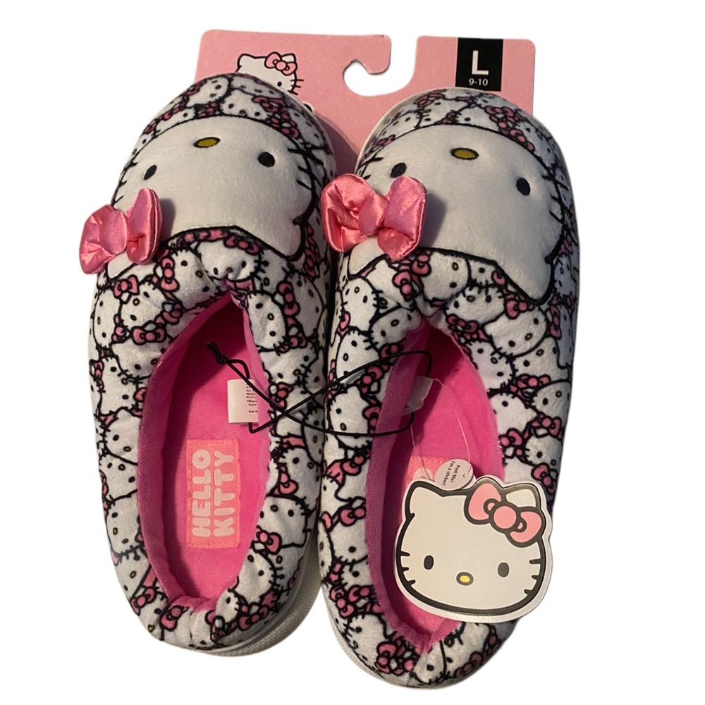 Hello Kitty Slippers (Size L)
